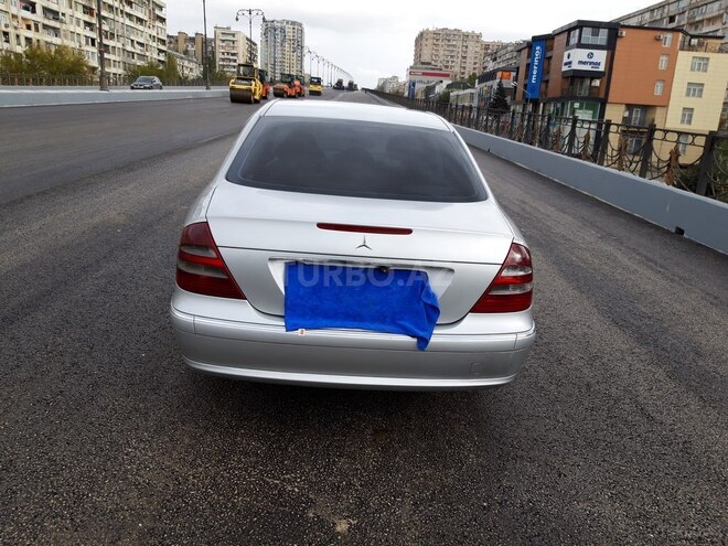 Mercedes E 270 2002, 349,000 km - 2.7 l - Bakı