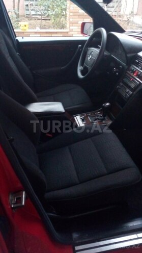 Mercedes C 240 1998, 184,000 km - 2.4 l - Bakı