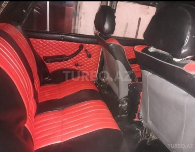 LADA (VAZ) 2106 1984, 225,555 km - 1.2 l - Quba