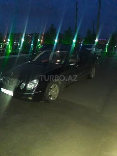 Mercedes E 220 2006, 186,000 km - 2.2 l - Bakı