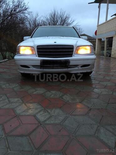 Mercedes C 220 1995, 218,000 km - 2.2 l - Ağcabədi