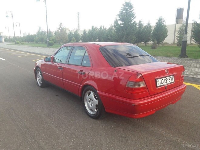 Mercedes C 180 1995, 330,000 km - 1.8 l - Bakı