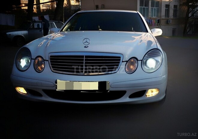 Mercedes E 220 2005, 259,000 km - 2.2 l - Bakı