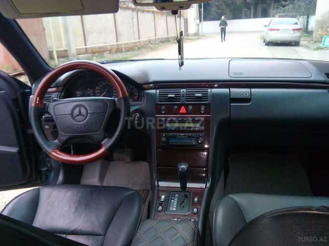 Mercedes E 230 1996, 354,000 km - 2.3 l - Şirvan