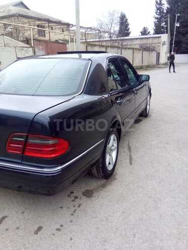 Mercedes E 230 1996, 354,000 km - 2.3 l - Şirvan