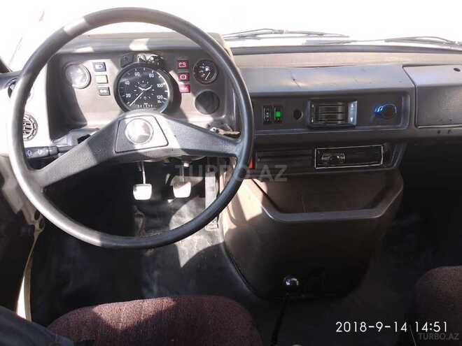 Mercedes  1992, 280,000 km - 2.5 l - Bakı
