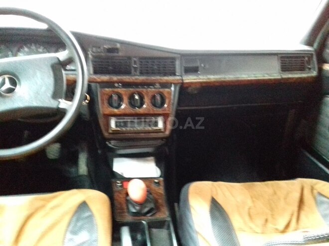 Mercedes 190 1990, 444,000 km - 2.0 l - Bakı