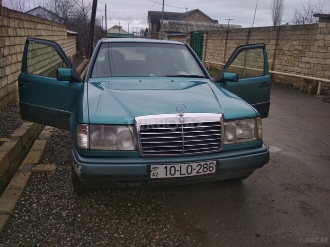 Mercedes E 200 1989, 263,000 km - 2.0 l - Xudat