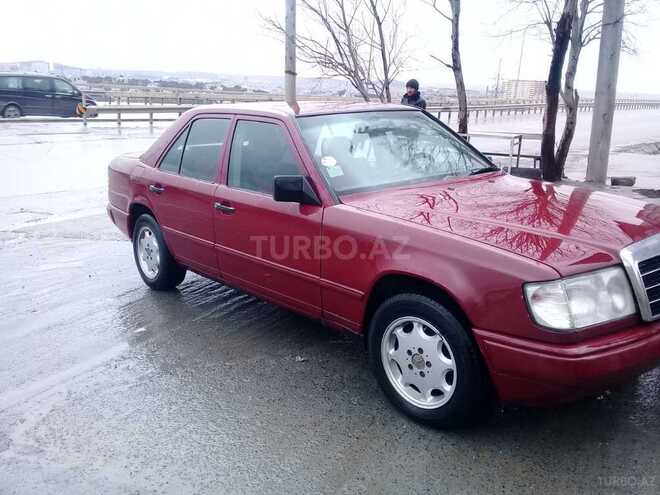 Mercedes E 260 1990, 350,000 km - 2.6 l - Bakı
