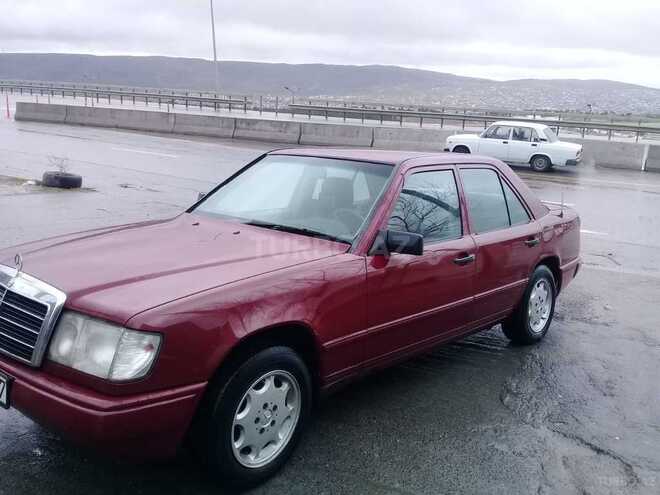 Mercedes E 260 1990, 350,000 km - 2.6 l - Bakı