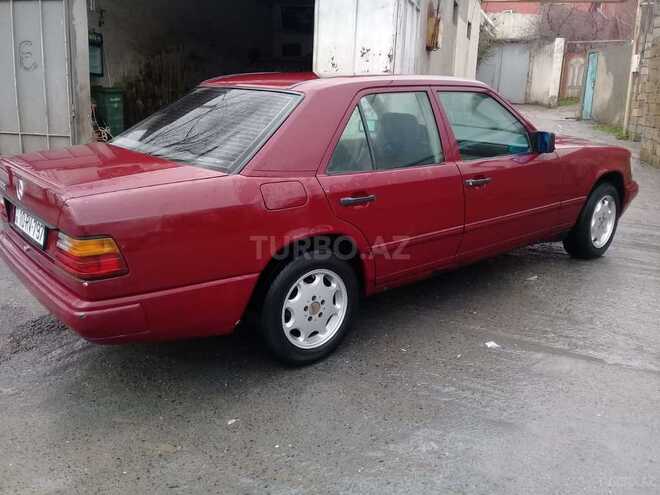 Mercedes E 260 1990, 350,000 km - 2.6 l - Bakı