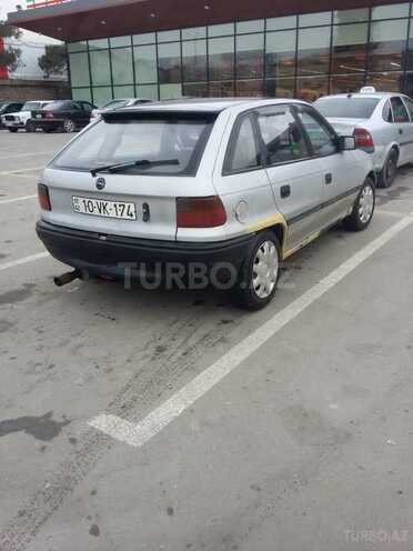 Opel Astra 1992, 290,000 km - 1.8 л - Bakı