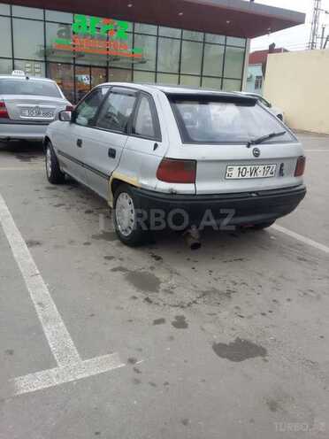 Opel Astra 1992, 290,000 km - 1.8 л - Bakı