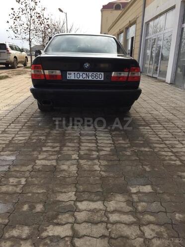 BMW 525 1989, 150,000 km - 2.5 l - Gəncə