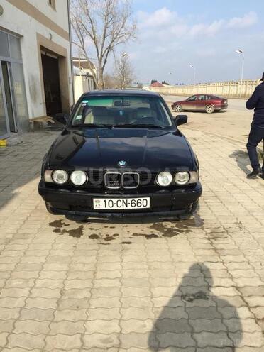 BMW 525 1989, 150,000 km - 2.5 l - Gəncə