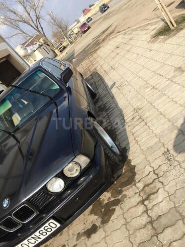 BMW 525 1989, 150,000 km - 2.5 l - Gəncə