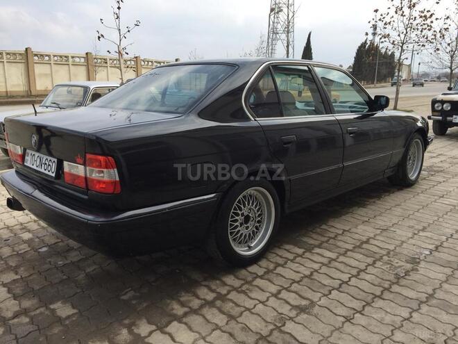BMW 525 1989, 150,000 km - 2.5 l - Gəncə