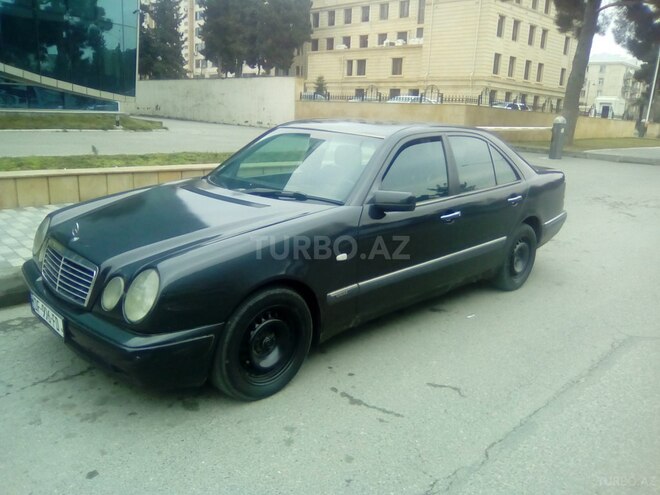 Mercedes E 200 1997, 30,000 km - 2.0 l - Bakı