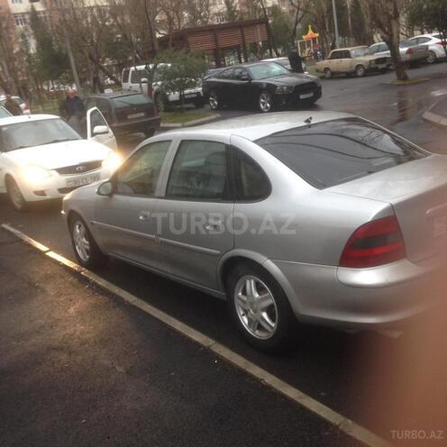 Opel Vectra 1997, 300,000 km - 2.0 l - Bakı