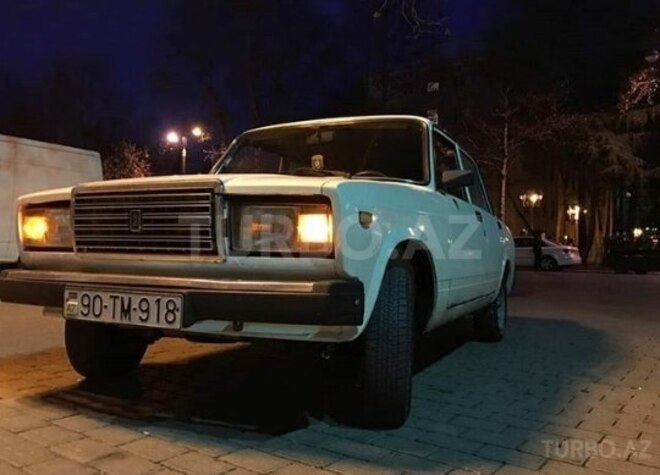 LADA (VAZ) 2107 2009, 99,652 km - 1.6 l - Salyan