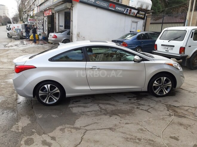 Hyundai Elantra 2012, 110,000 km - 1.8 l - Bakı