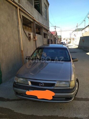 Opel Vectra 1995, 285,000 km - 1.8 l - Bakı