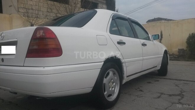 Mercedes C 180 1994, 270,000 km - 1.8 l - Bakı