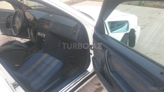 Mercedes C 180 1994, 270,000 km - 1.8 l - Bakı
