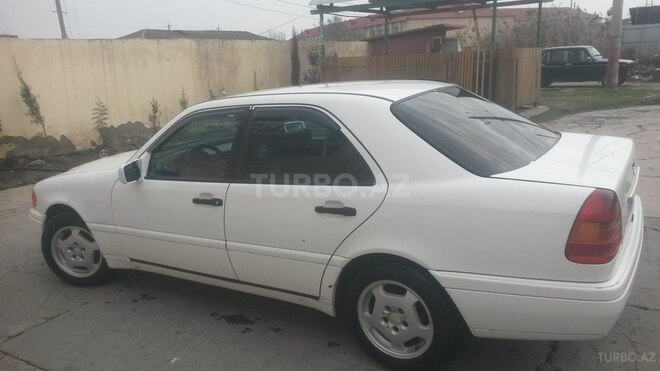 Mercedes C 180 1994, 270,000 km - 1.8 l - Bakı