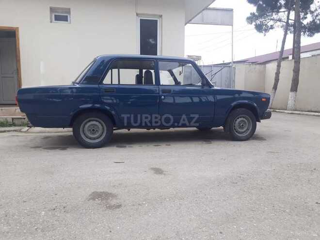 LADA (VAZ) 2107 2009, 352,000 km - 1.6 l - Salyan