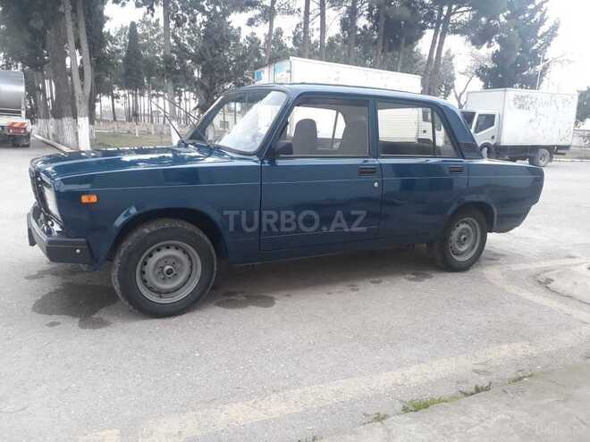 LADA (VAZ) 2107 2009, 352,000 km - 1.6 l - Salyan