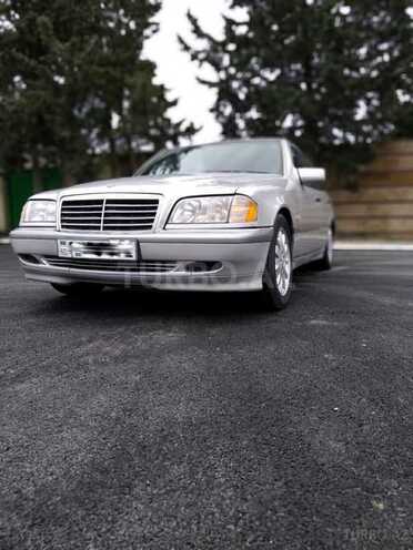 Mercedes C 200 1999, 296,326 km - 2.0 l - Bakı
