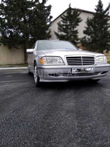 Mercedes C 200 1999, 296,326 km - 2.0 l - Bakı