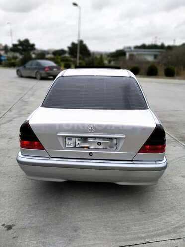 Mercedes C 200 1999, 296,326 km - 2.0 l - Bakı