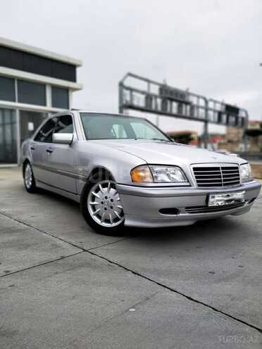 Mercedes C 200 1999, 296,326 km - 2.0 l - Bakı