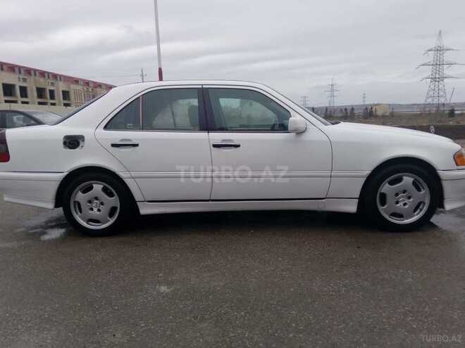 Mercedes C 230 2000, 196,000 km - 2.3 l - Bakı