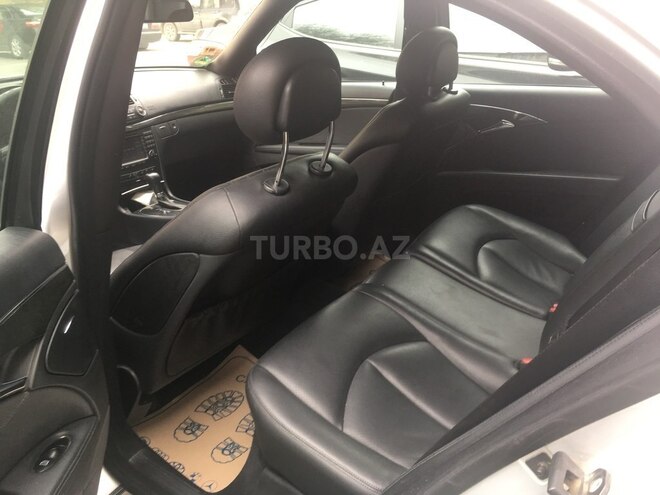 Mercedes E 220 2006, 261,000 km - 2.2 л - Bakı