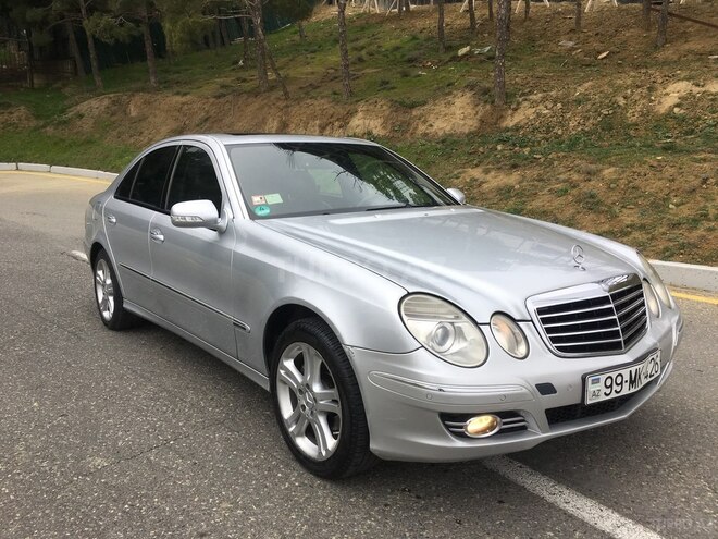 Mercedes E 220 2006, 261,000 km - 2.2 л - Bakı