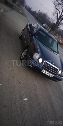 Mercedes E 200 1996, 280,000 km - 0.2 l - Bakı