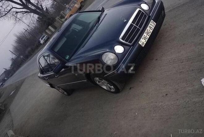Mercedes E 200 1996, 280,000 km - 0.2 l - Bakı