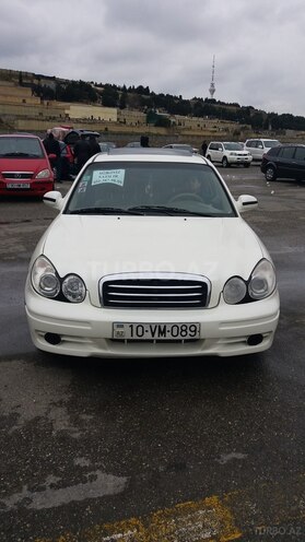 Hyundai Sonata 2002, 219,000 km - 2.7 l - 