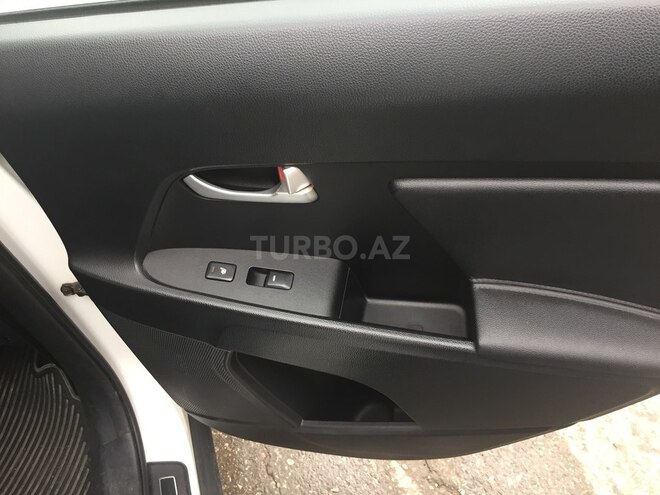 Kia Sportage 2014, 134,000 km - 2.0 l - Bakı