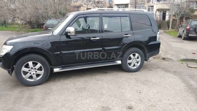 Mitsubishi Pajero 2007, 162,000 km - 3.0 л - Bakı