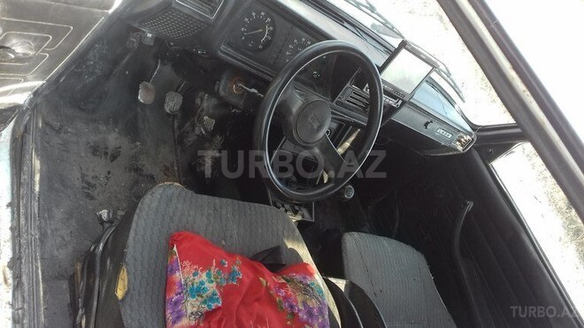 LADA (VAZ) 2107 2005, 276,000 km - 1.6 л - Ucar