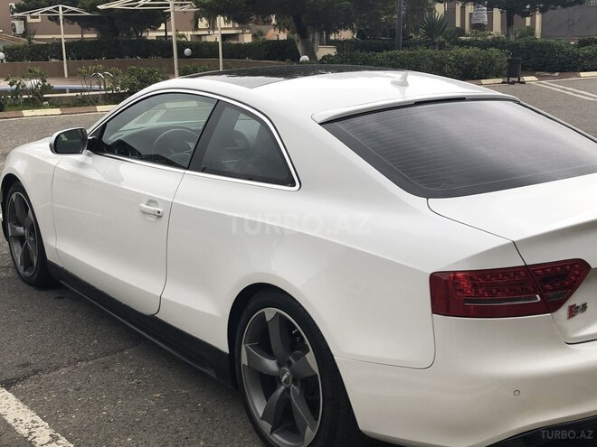 Audi S5 2010, 92,000 km - 4.2 l - Bakı