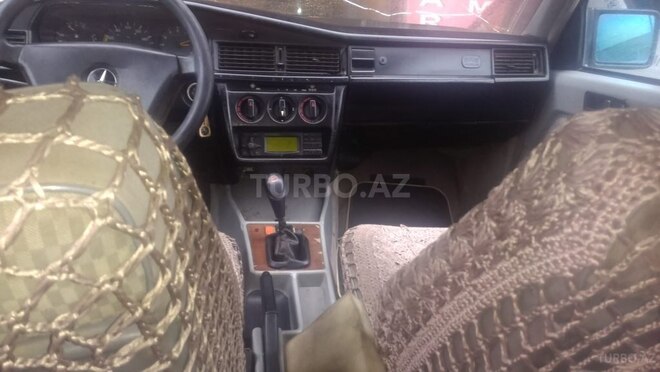 Mercedes 190 1992, 340,000 km - 2.0 l - Bakı