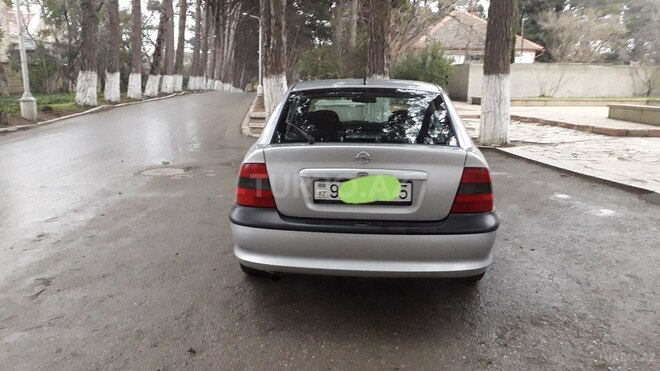 Opel Vectra 1998, 296,000 km - 1.8 l - Sumqayıt