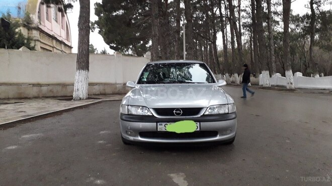 Opel Vectra 1998, 296,000 km - 1.8 l - Sumqayıt