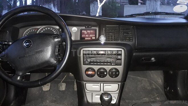 Opel Vectra 1998, 296,000 km - 1.8 l - Sumqayıt