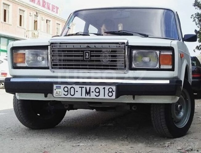 LADA (VAZ) 2107 2009, 99,653 km - 1.6 l - Salyan
